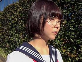 団地暮らしのJカップ金欠貧乏メガネっ娘ねんね サンプル動画サムネイル